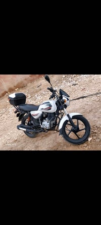 *دراجة بوكسر موديل 2021 للبيع* *المواصفات:*  - موديل: 2021 - لون: أبيض...