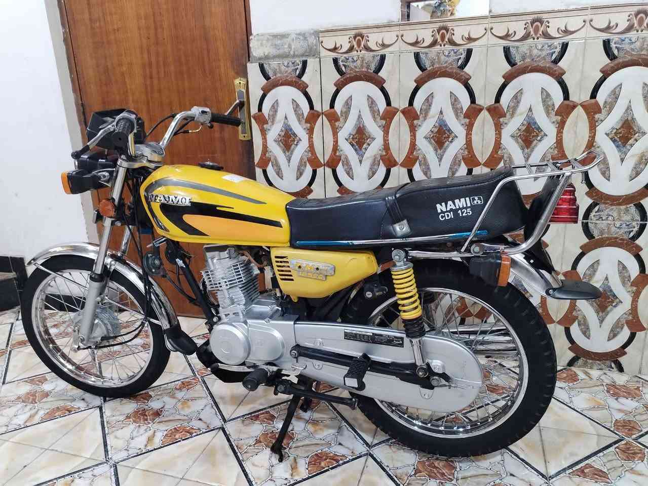 السلام عليكم دراجه نامه شلامجه الأصلي للبيع رقم وسنويه بصره تحويل ثاني موديل 23 طالعه بال 24 جديده كلش كهربائيات السعر مليونين ) وبيه مجال قليل عنواني بالزبير الشراي ***********

