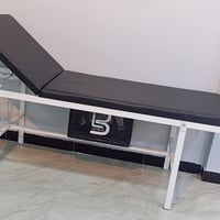 سرير طبي • جديد • بدون استخدام