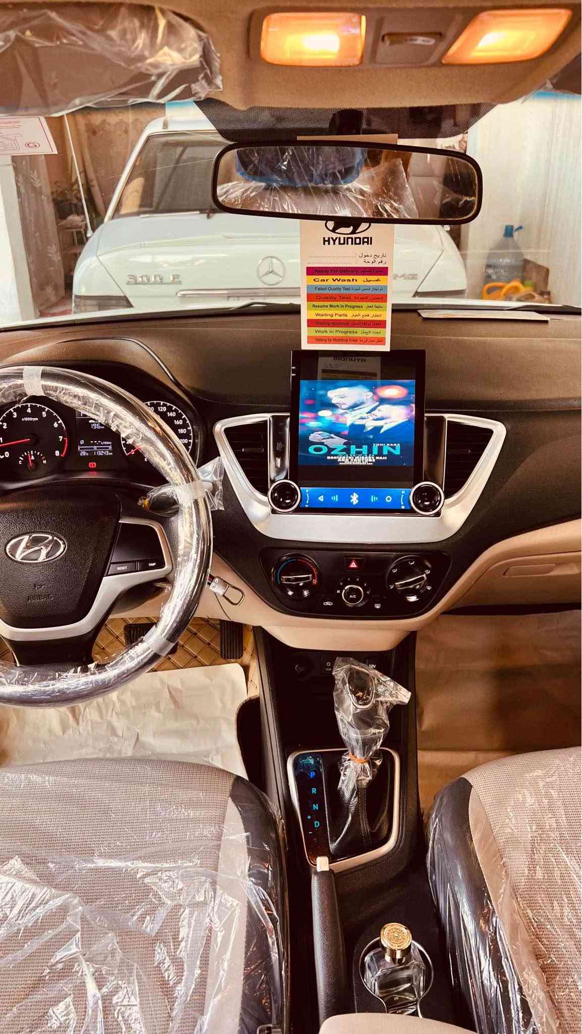 للبيع هونداي اكسند خليجي موديل 2019كلين بدون صبغ بي مكانين بارد صغار كير محرك بشرط جديد جدا اقتصادي بشكل تبريد مركزي قطعتين اشاير بالمرايات لايتات متحركة مضاف اليها شاشه كبيره صوره وصوت وكامره دوارة سنويه هزه فحص كله جديد لحد 31 السعر 123 وشويه مجال مكاني كركوك للاستفسار *********** كركوك, العراق
