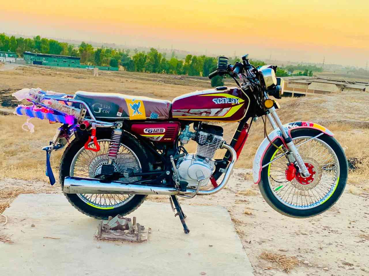 سونيك للبيع موديل 24 محرك كبس منفيسه موجود  سعر585 وبي مجال حك الجيه ***********
