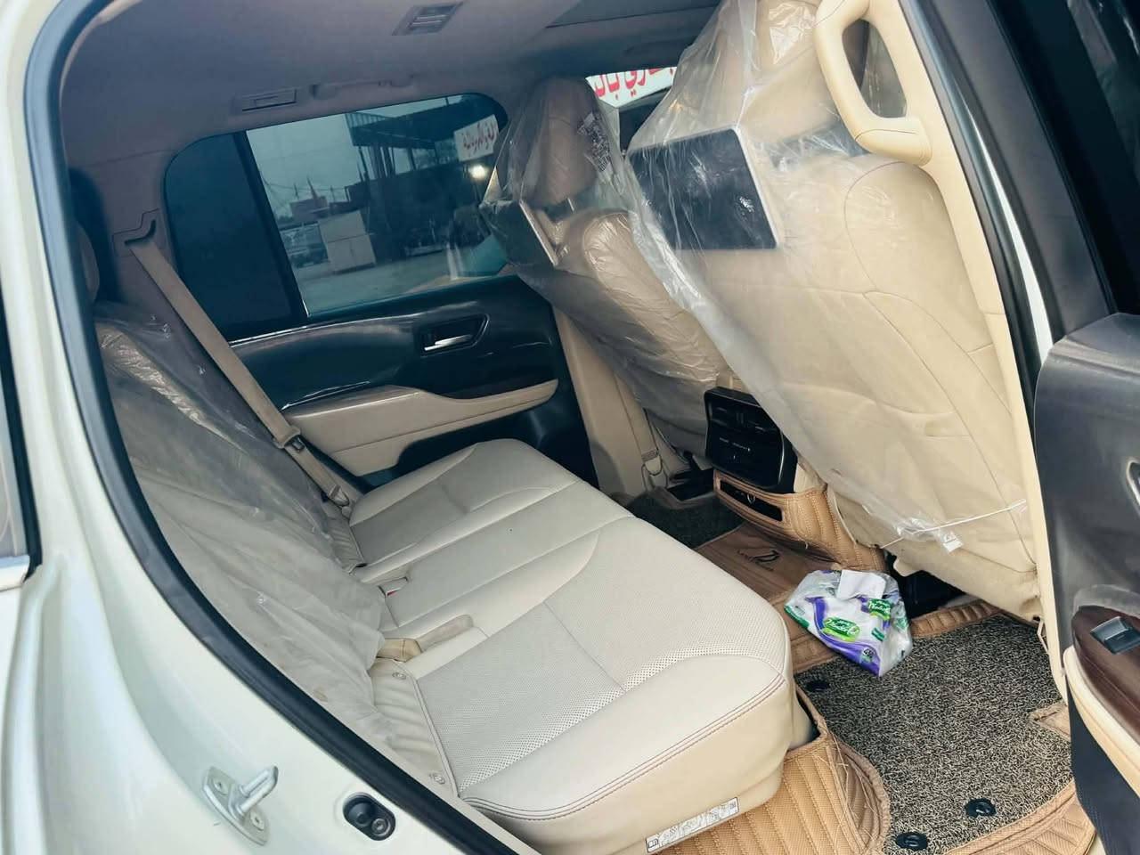 لاندكروز. 22 شركة ساز ماشيه 80 كفاله عامه. عده صبغ بدعاميه لخلفيه اثر شخط شبر واحد  السعر 625 هاي رقم *********** مكان بابل المسيب
