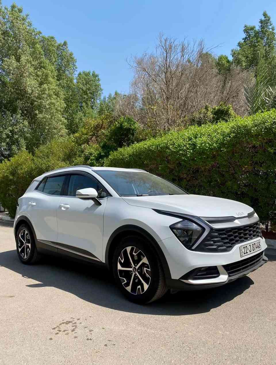للبيع : Kia Sportage 2024 | وكالة الدولية
✨ سبورتاج نظيفة، وكالة، واستخدام شخصي
سيارة محافظة عليها بعناية، 
تجمع بين الأناقة والمواصفات العملية، 
🤍 اللون: أبيض أنيق موديل 2024
📍 الممشى: 57,000 كم
🏢 وكالة الدولية — استخدام شخصي من الوكالة ولحد الآن

✨ السيارة بحالة ممتازة جداً ومحافظ عليها
بدون قطرة صبغ ال مواصفات الاعتيادية للوكالة الدولية 
 

📍 موقع : بغداد
📞 للتواصل: ***********
