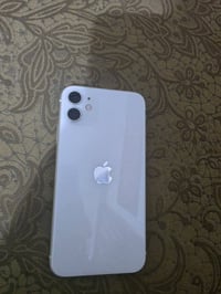 ايفون 11 • بطارية ٨٢٪ • مكفول