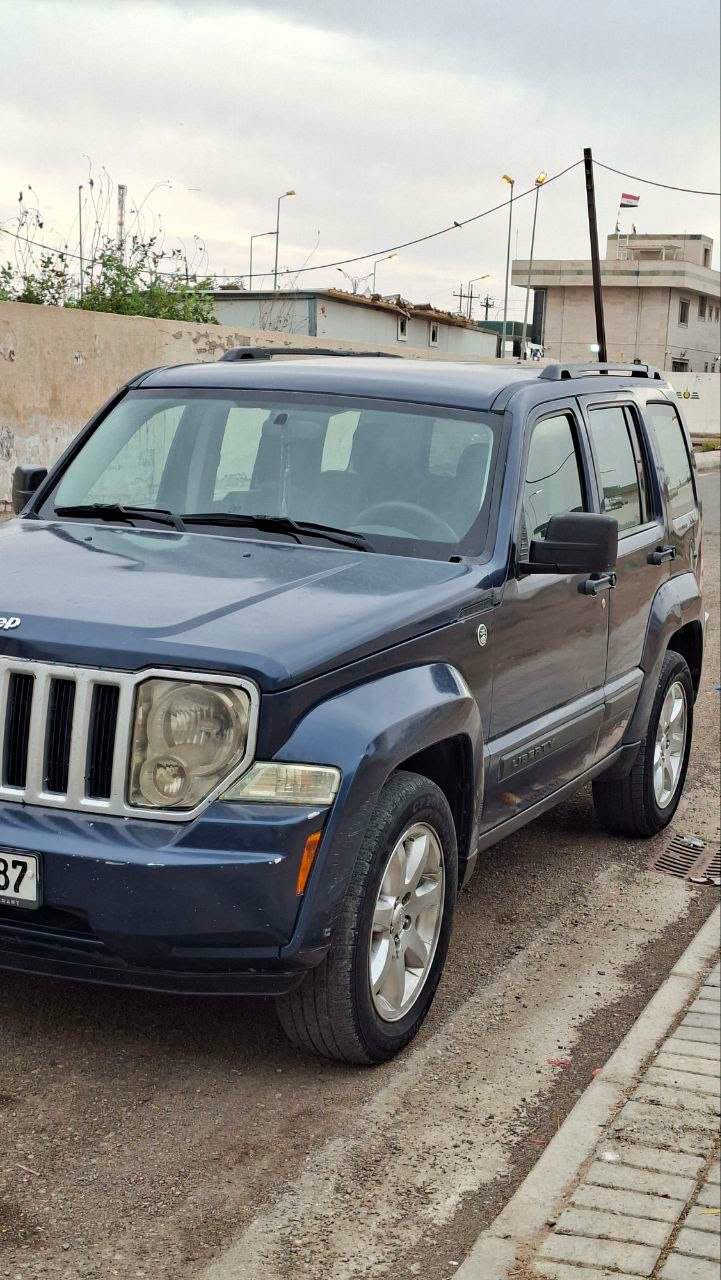 جيب ليبرتي • ٢٠٠٨ • محرك ٣.٧