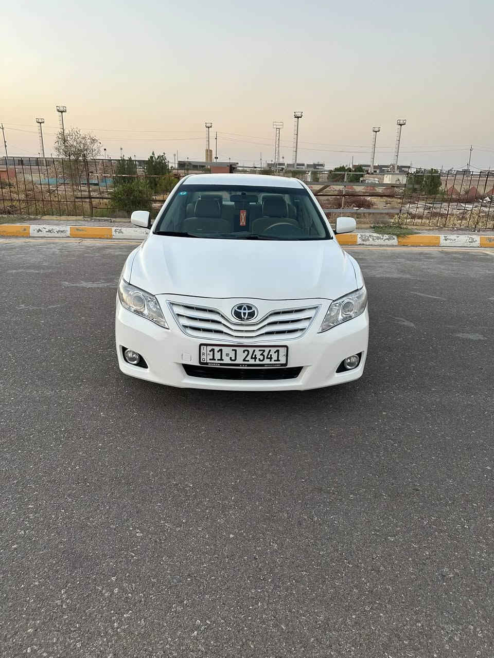 تحية طيبة كامري للبيع 2007خليجي محدثة 11 لايت منظومة زنون عالي ناصي تخم بك لايت لد كرستالGLX محرك 2400اربعه سلندر كير محرك كلة تمام فول مواصفات عدة الفتحة شاشة  تاب كامرة خلفية ويل كب السيارة تحكم ستيرن كروز سرعه كشن السايق كهرباء تحكم مري  صاج ملكي سنتر لك ريمونت تحكم عن بعد حداديه جديدة تخم تاير كهربائيات كلها شغالة تبريد قطعتين رقم  بغداد الدولي سنوية تنتهي بسنة2030 تحويل مباشر السيارة جاهزه غرفة جديدة جاهزة من كل النواحي صبغ اقل الحزام ابيع احزام اثر شخوط وطخطخات بسيطة حتى لاتعبك وتعبني جاهزة من كلشي ومتعوب عليها ومتصرف عليها دينار وترايها زيروا نعومة تخبل  السعر93$ وبيها مجال حق الجية  غير متواجد على الفيس ولا ماسنجر ومابيع قسط ولا بوعدة ولا اراوس للأستفسار***********  مكان السيارة فلوجة
