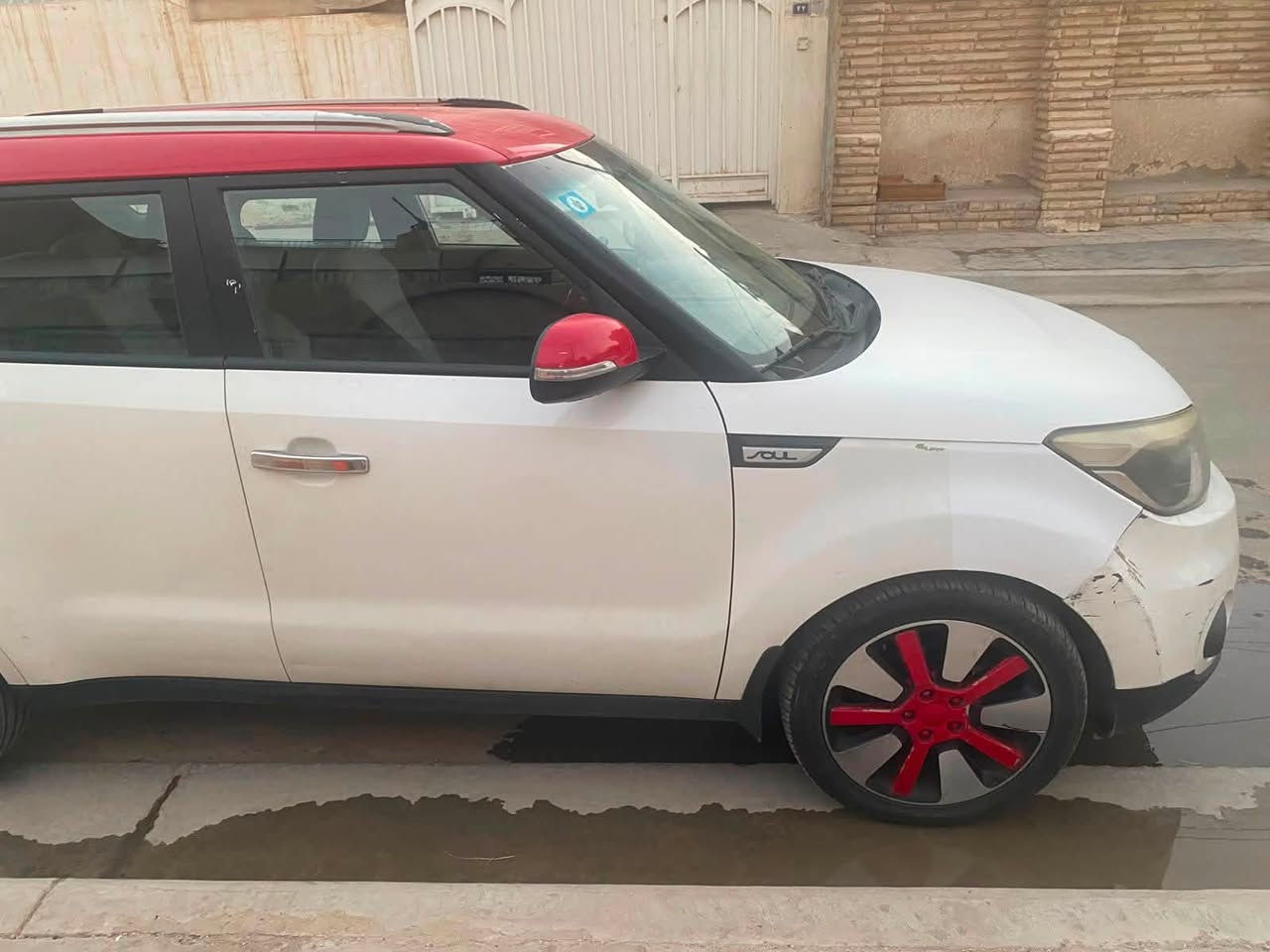 كيا صول خليجي 2015 مكينه 1600
السعر 100$ ورقه وبيها مجال

غير متواجد على الفيس مكلف بالنشر

للأستفسار ***********
