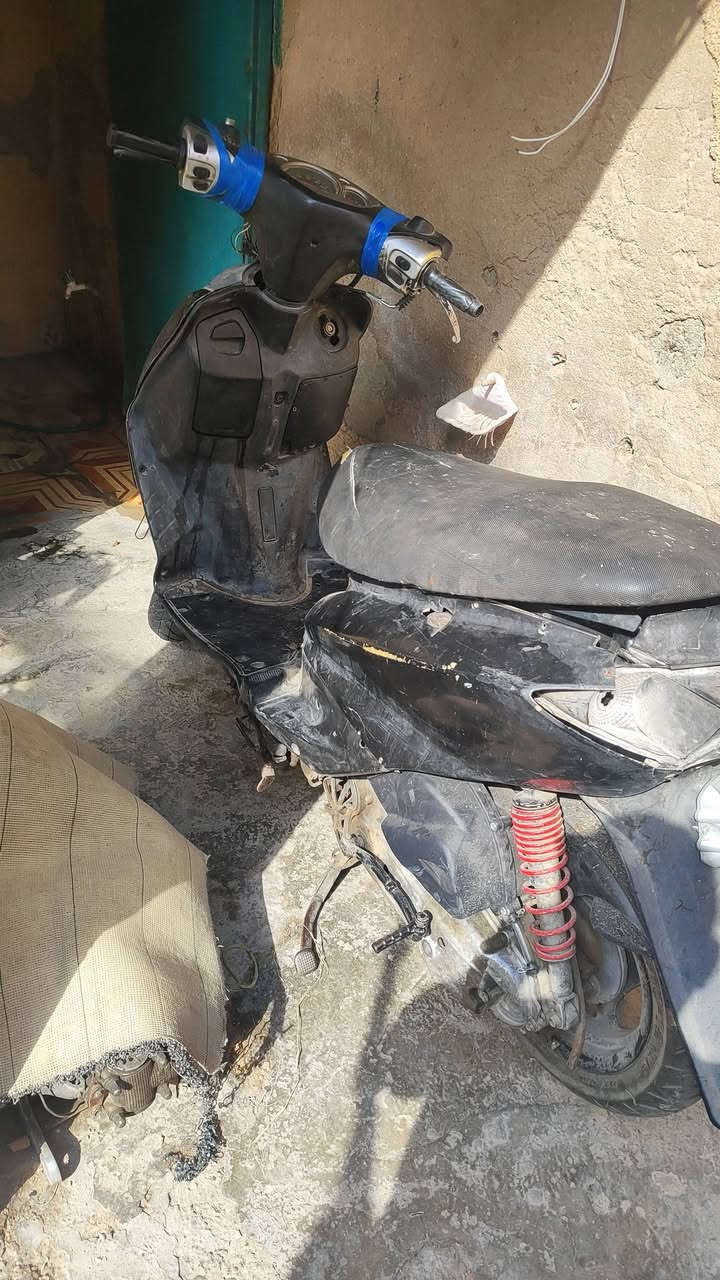 سلام عليكم من رخصت مدير المحترم سكنس نثيه 140 سرعه محرك خير من الله نكره وحده تشتغل نكره سلف  كفرات تعبانه كهربايات عوزهه ترتيب  كابريتر جديده شوته جديده خير من الله انكر وطلع وين ماتريدكوم حديد ابيعلك  سعر 150 عنواني الحسينيه  تلفون ***********
