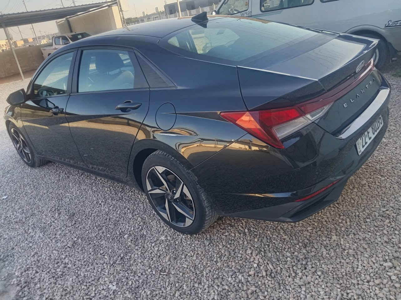 هونداي النترا 2021 Limited رقم أربيل 
حادث السيارة تبديل بنيد وصبغ بابين أثر شخوط وراس جاملغ امامي السعر110$
الموصفات 
سعة المحرك:- 2000دوش
اللون، اسود
🔘بصمة تشغيل 
🔘بصمة أبواب
🔘بصمة صندوق 
🔘تشغيل عن بعد
🔘رادار امامي رادار خلفي وجانبي
🔘مانع تصادم بريك ذكي 
🔘مدخلين شحن واوكس
🔘كاميرا خلفية دوارة
🔘مانع تصادم 
🔘حساسات اطارات 
🔘مثبت سرعه Cross
🔘اضوية اماميه LED
🔘مانع انزلاق 
🔘انارة اضوية اوتوماتيك
🔘3 أنظمة قيادة (eco,Nor, sport) 
🔘شاشة اعطال الكترونية 
🔘 بعد بيها مواصفات.... 
🔘 للأستفسار ***********
