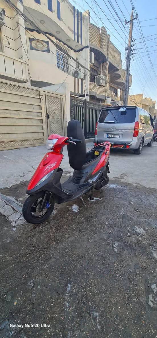 السلام عليكم دراجه ماكس عدله للبيع دراجه كفاله مكينه بلادي برغي ممفتوح وكفرات بلادي ختم واحد وكلشي شغال والسعر بمليون وبيها مجال الشراي يتصل على هذا رقم ***********

نص مكتوب في الصور:
- Galaxy Note20 Ultra
