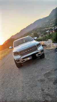 🔥 للبيع رام LARAMIE HEMI 5.7 🔥 🚘 رام لارامي – موديل 2020 🤍 اللون: أبيض...