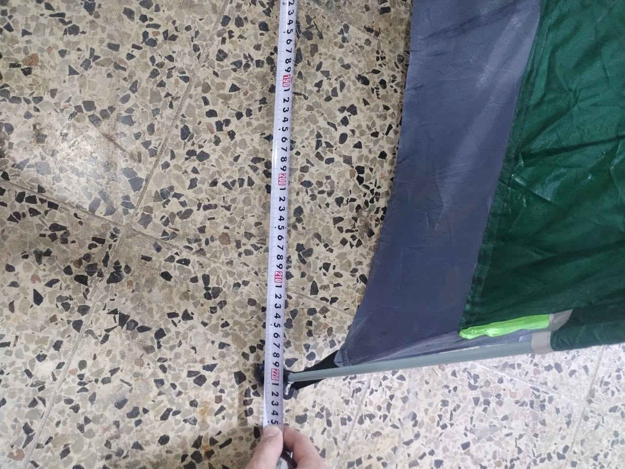 السلام عليكم للبيع خيمة اوتوماتيك جديده مستخدمه مره وحده فقط قياساتها مكتوبة 250×220 تكفي اكثر من 4 اشخاص مكاني الموصل السعر 45 وبيه مجال
***********
