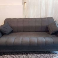 كنب • ثنين كراسي • مكان نوم