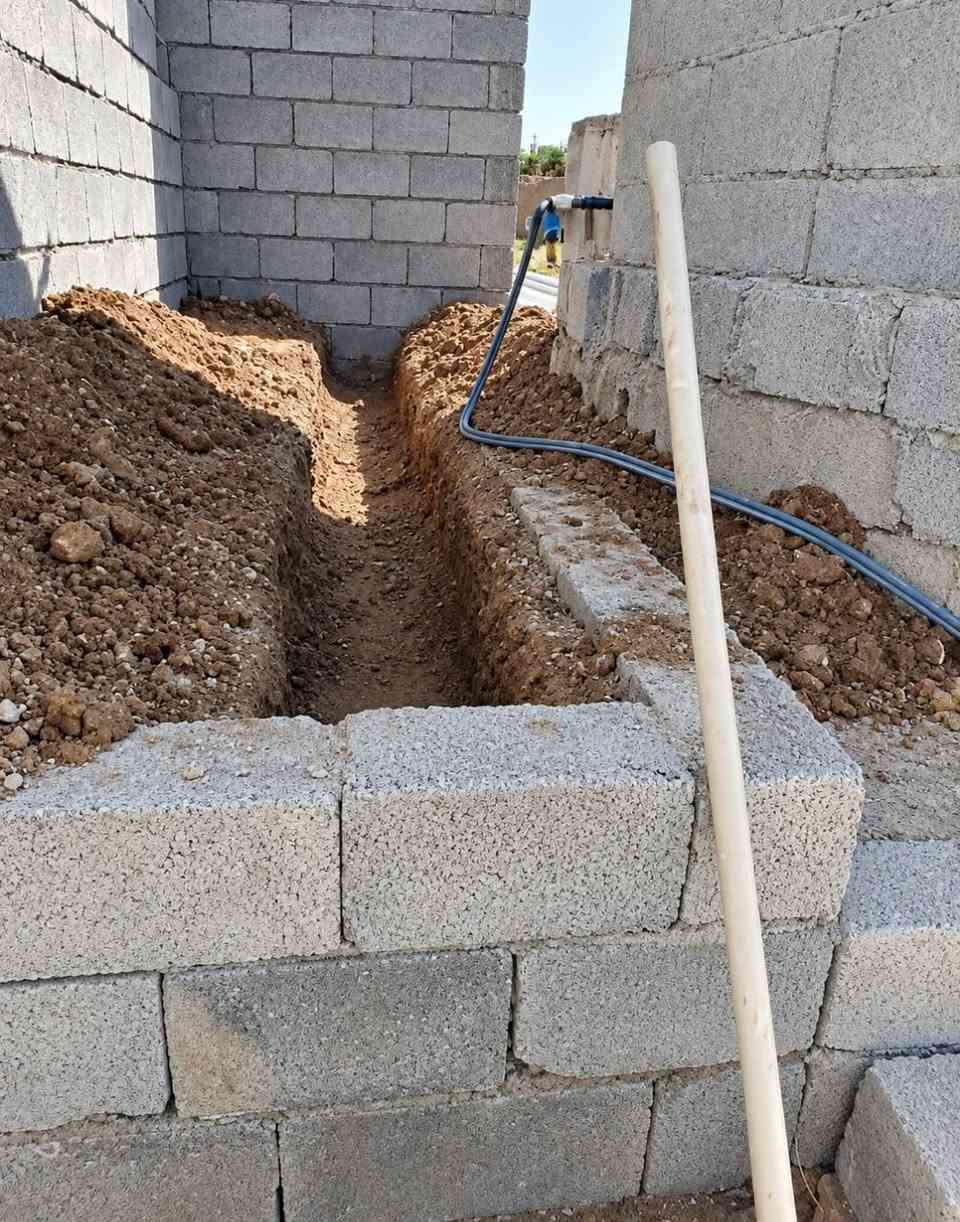 السلام عليكم
#إعلان 📢

- حفر مجاري للبيوت
- شغل مرتب ونظيف وبإتقان
- أسعار مناسبة ومنافسة للجميع
- الالتزام بالمواعيد وإنجاز العمل بأفضل صورة

#الماعندو فزاعين 

شغل يرضي الله سبحانه وتعالى قبل كل شيء 🤲🏻

📞 للحجز والاستفسار: ***********

نص مكتوب في الصور:
- أعمال التمديدات بداية العمل ... وخطوة نحو الإنجاز تمديدات المياه تمديدات الصرف مراحل التنفيذ بإذن الله ... تستمر الأعمال نحو أفضل النتائج