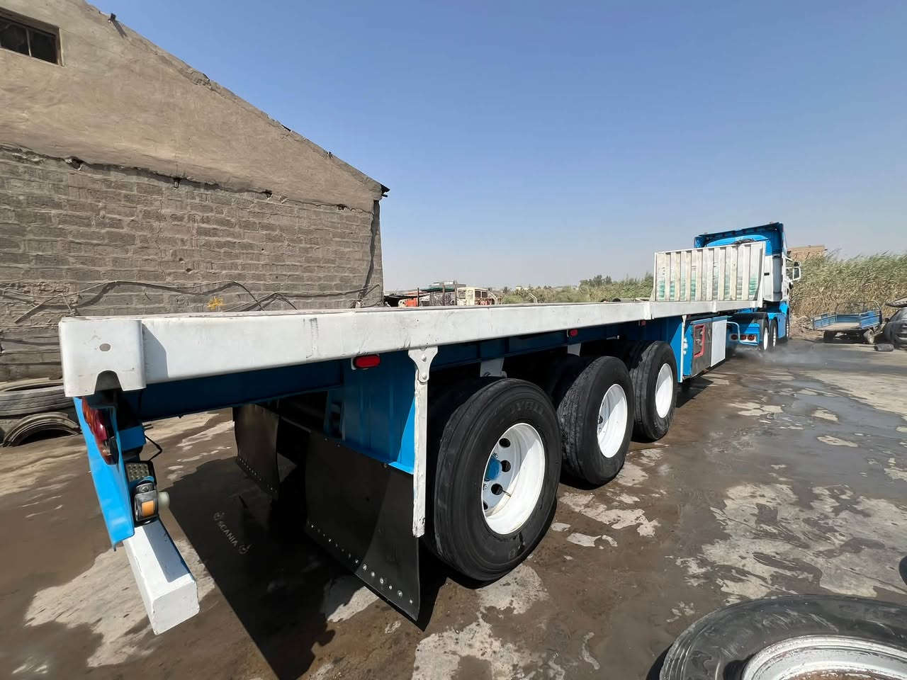 عربانه حدادي شاصي١٦شريط صيني دناكير ١٤مربع صيني كهربائيات جاهزه عربانه مكفوله كفاله عامه طول١٢.٧٠حدايه توني فاتحه تخم بربرين وتخم رباطات وميزانيه تعمير جديد وخير من الله كبا للشغل *********** مكان بابل
