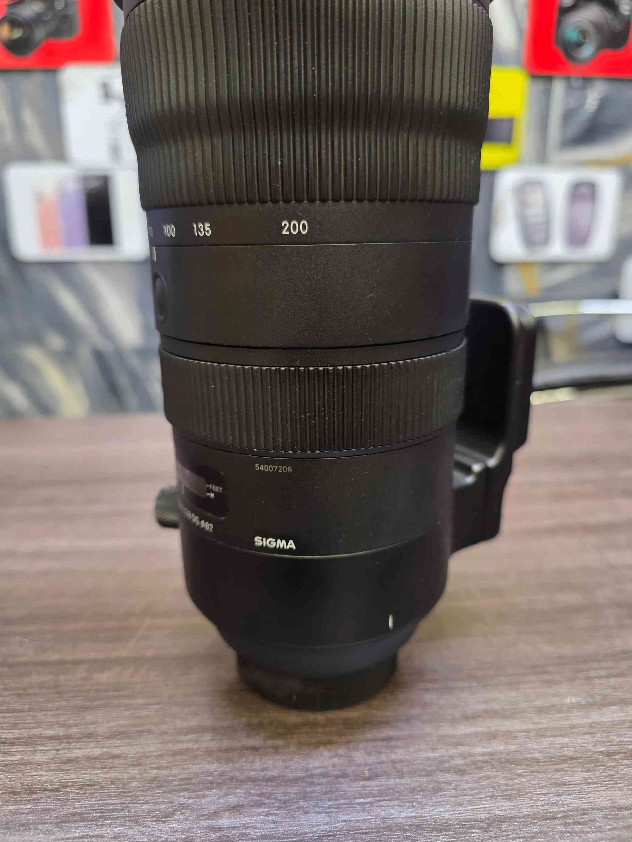 نيكون • 70-200 • فتحة 2.8