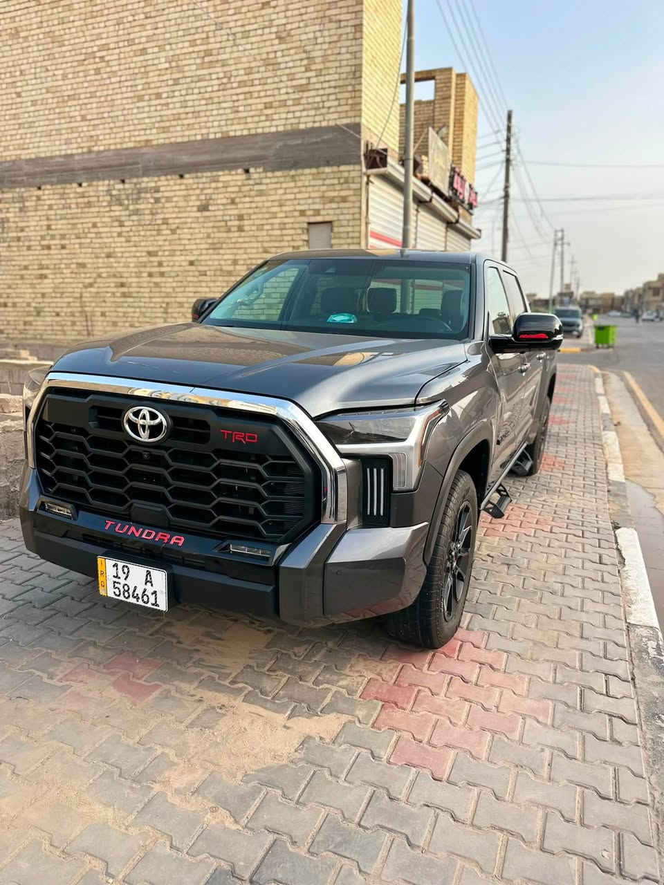 • نوع السيارة: تويوتا تندرا ليميتد
• الموديل: TRD  2024
• نظام الدفع: رباعي 4x4
• ماشيه  19 الف km
•بمحرك 6 سلندر سعة 3.4 لتر، تون تيربو يولد قوة تصل إلى 389 حصاناً.

💎ــسعر✅:: الــرد تلقائــي📮

مواصفات فول
كاميرات 360
كشنات تدفئة وتبريد
•ضرر
باب خلفي تعديل بارد
جملوغ امامي ربع بارد
البنيد مبدل اصلي وكاله ومصبوغ 
ايرباك سليم
رقم كربلاء

•ملاحضه
كلشي شارحلك بل منشور

رقم التواصل 📞***********
***********
