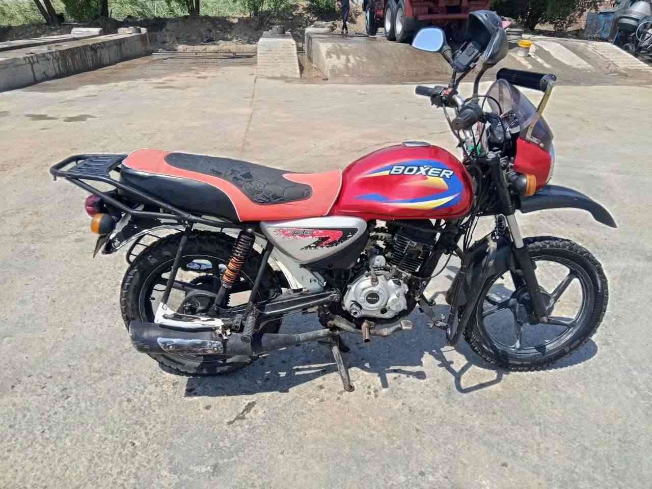 سلام عليكم البيع درجة بوكسر فحل موديل 2019 وراق سكنر مكينه مجفته دراجة حلو تايرات جداد سعر ٦٠٠ وبيه مجال مكاني ميسان العماره قلعت صالح ***********
