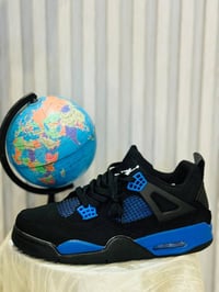 🔥 JORDAN 4 | BLACK & BLUE 🔥 ستايل فخم وحضور يلفت من أول نظرة 🖤💙 تصميم ...