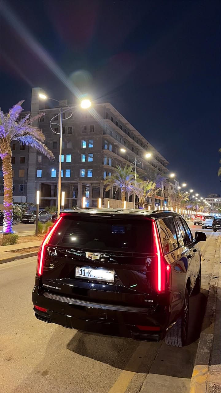سلام عليكم
كاديلاك اسكاليد 
موديل 2023
فئه الاسبرسو
فول الفول مساج 36 سماعه
كفاله عامه وكاله المنصور داخل الضمان
خليجيه مكفوله من كلشي
كير مكينه كفاله
ماشيه 47 الف 
مغلفه ppf
باسمي شخصيا
مكان السياره اليرموك اربع شوارع
ب 725$  وبيه مجال
للاستفسار ***********
