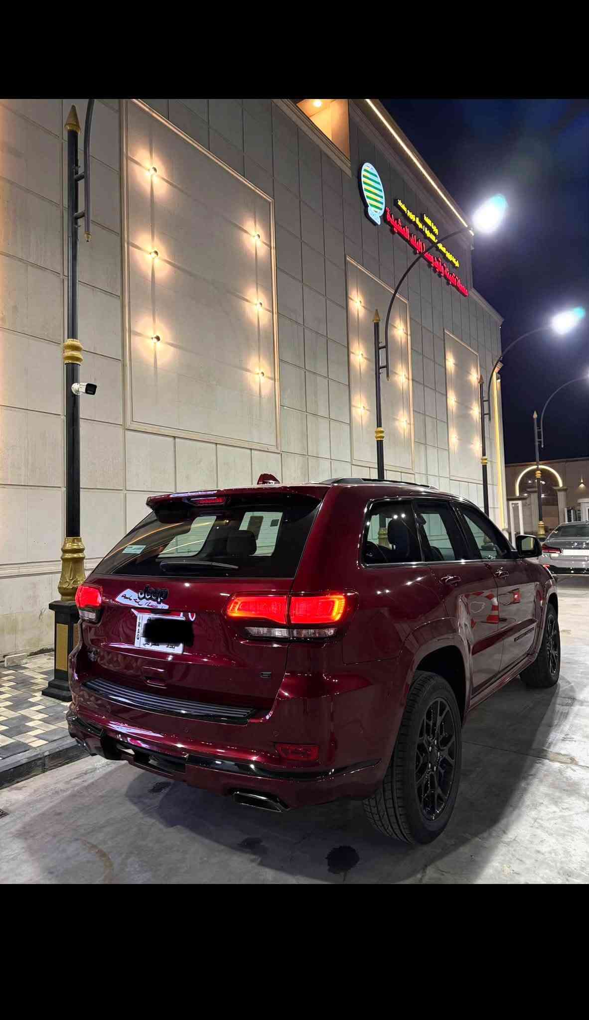 جيب S2022 مكفوله كفاله عامه وكاله هارلم فول مواصفات السياره ردار امامي عله وضع الشركه ماشيه 40 السعر325 وبيها مجال بسيط العنوان بغداد الرقم***********
