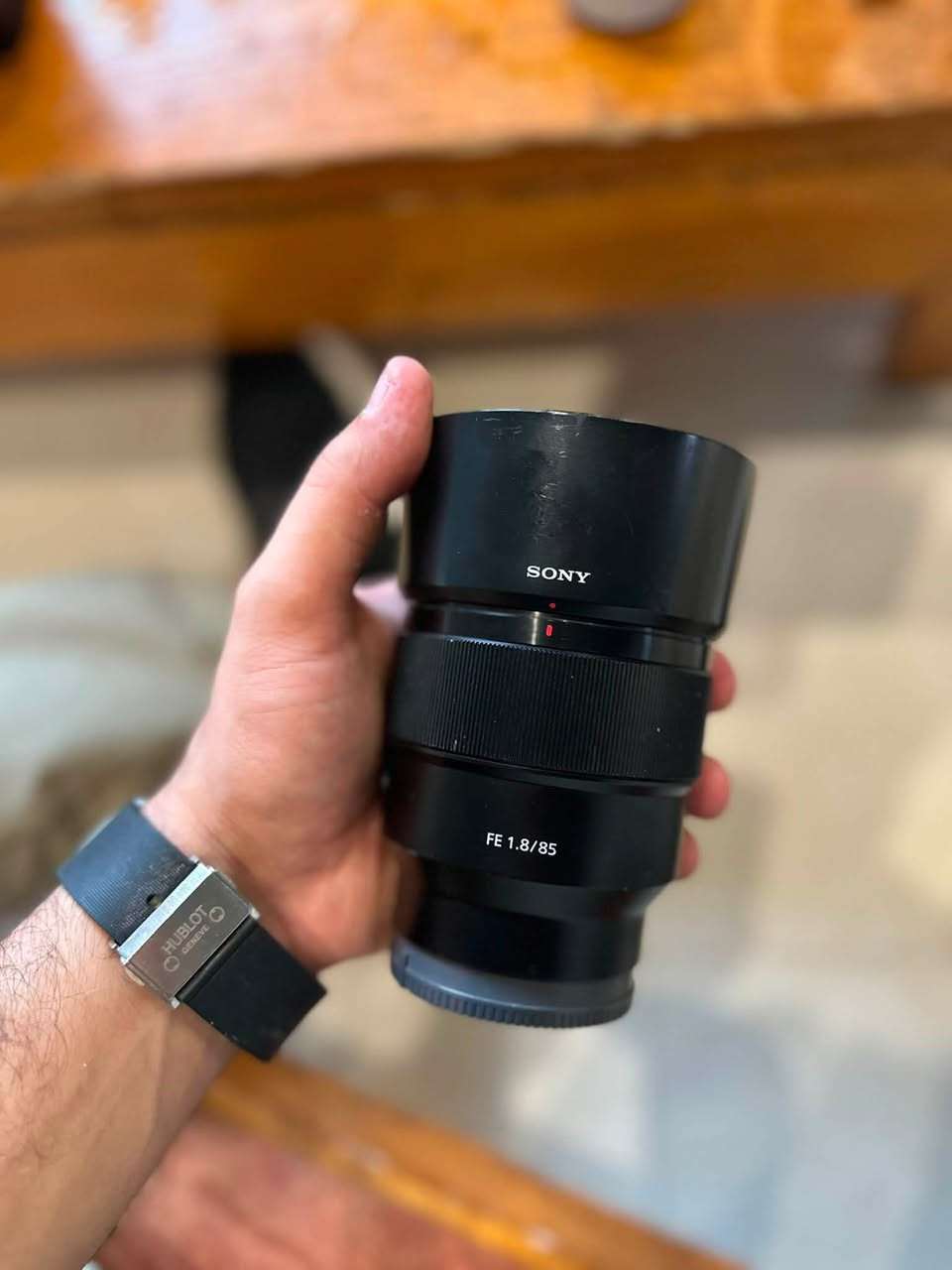 SONY R3
LENS
24
85
24/70
WHATSAPP ***********
