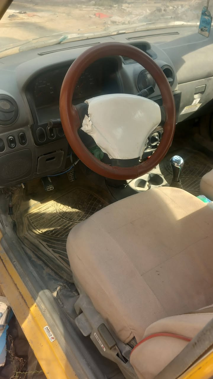 عدي سايبه مديل ١٢ بسمي البيع سعر ٢٠ بس محرك كريم الاستفسار عله هاذه رقم واساب فقط ***********
