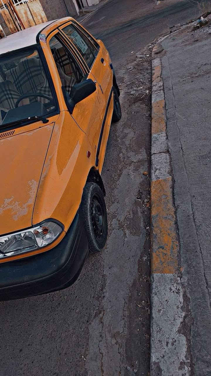 سلام عليكم
سايبة ٢٠١١ بغداد بسمي مصفرة هيأة وغرامة سيارة حلوة وخير من الله مال شغل السعر ٢٢ وبيهة مجال بسيط العنوان بغداد الدورة 
***********
