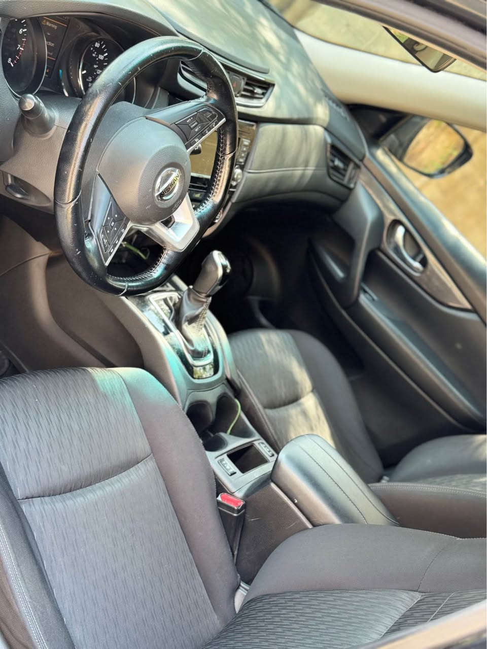 Nissan roge 2020
SV
ماشي ٦١ الف
سياره بدون ارباك بشرط
جاملغ و باب مصبوغ 
بجم كبس 
سعر ١٤٥$ و مجال

تةنها دوو بارجةى صبوغه بيشى كةبسه ارباك بةشةرت
شوين هةولير 
واتساب / *********** أربيل, العراق
