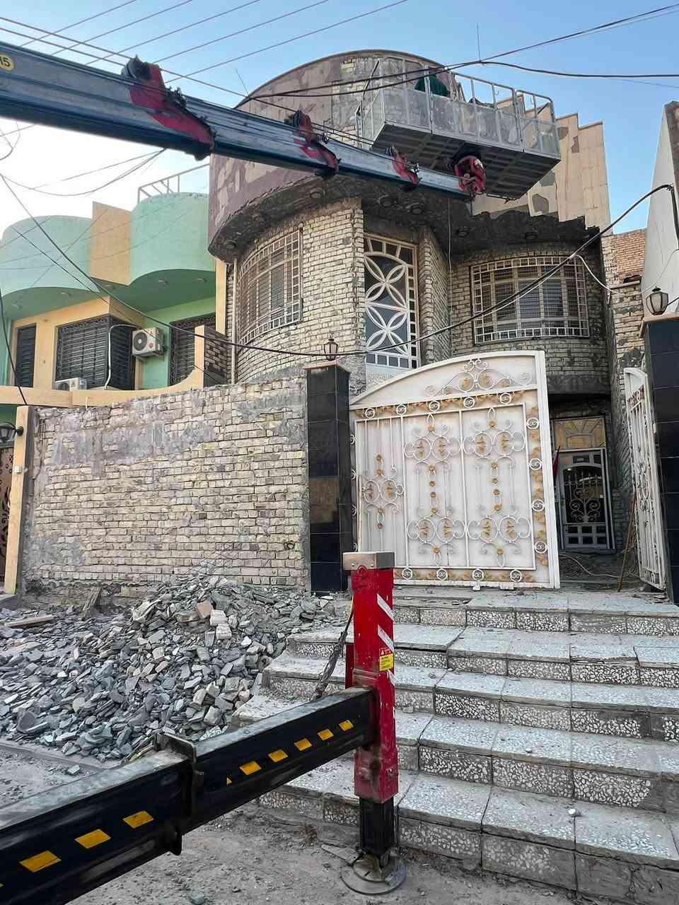 ترميم منزل في حي الزهراء
