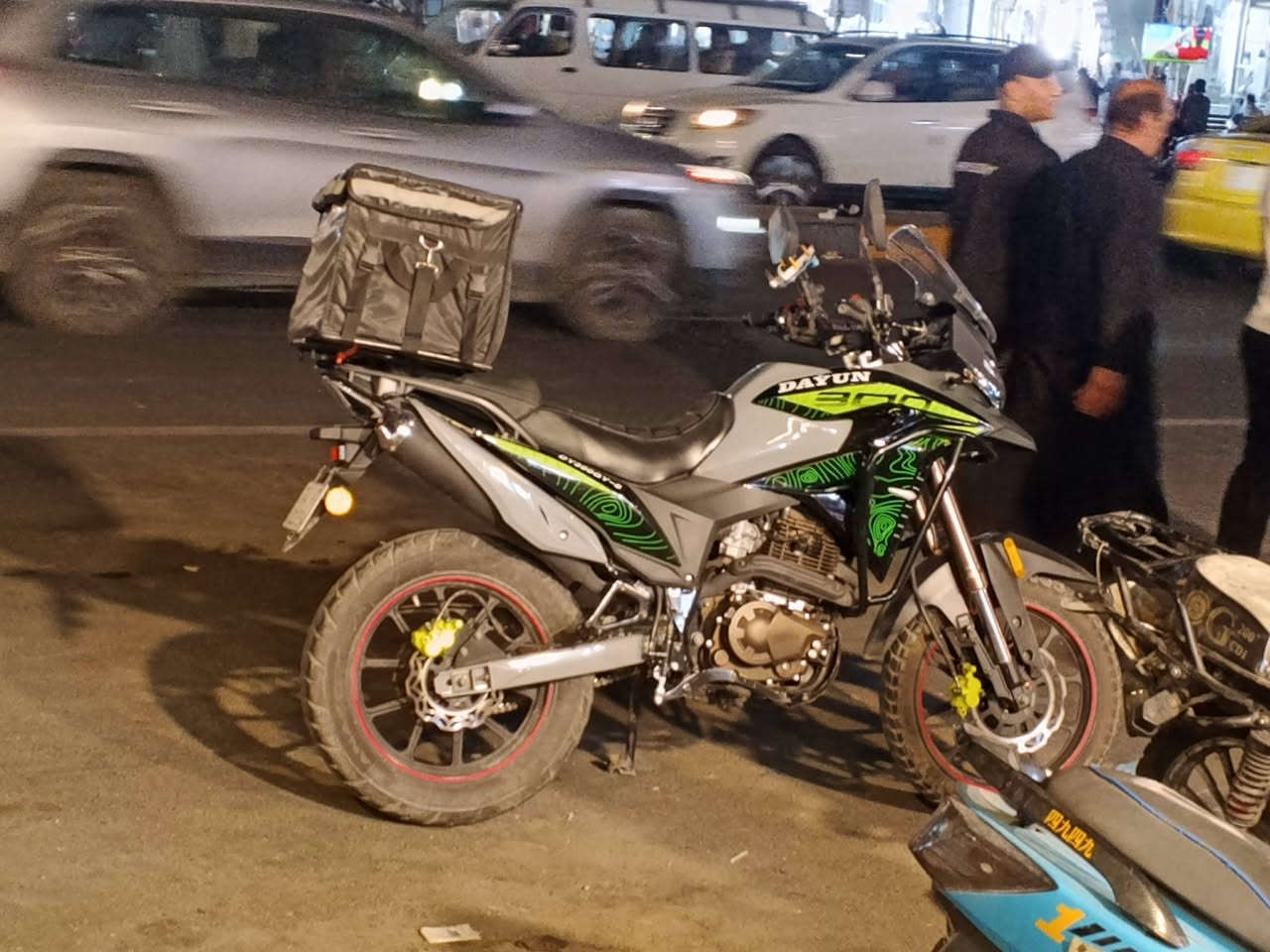 ادفنجر • موديل 25 • ما مفتوح