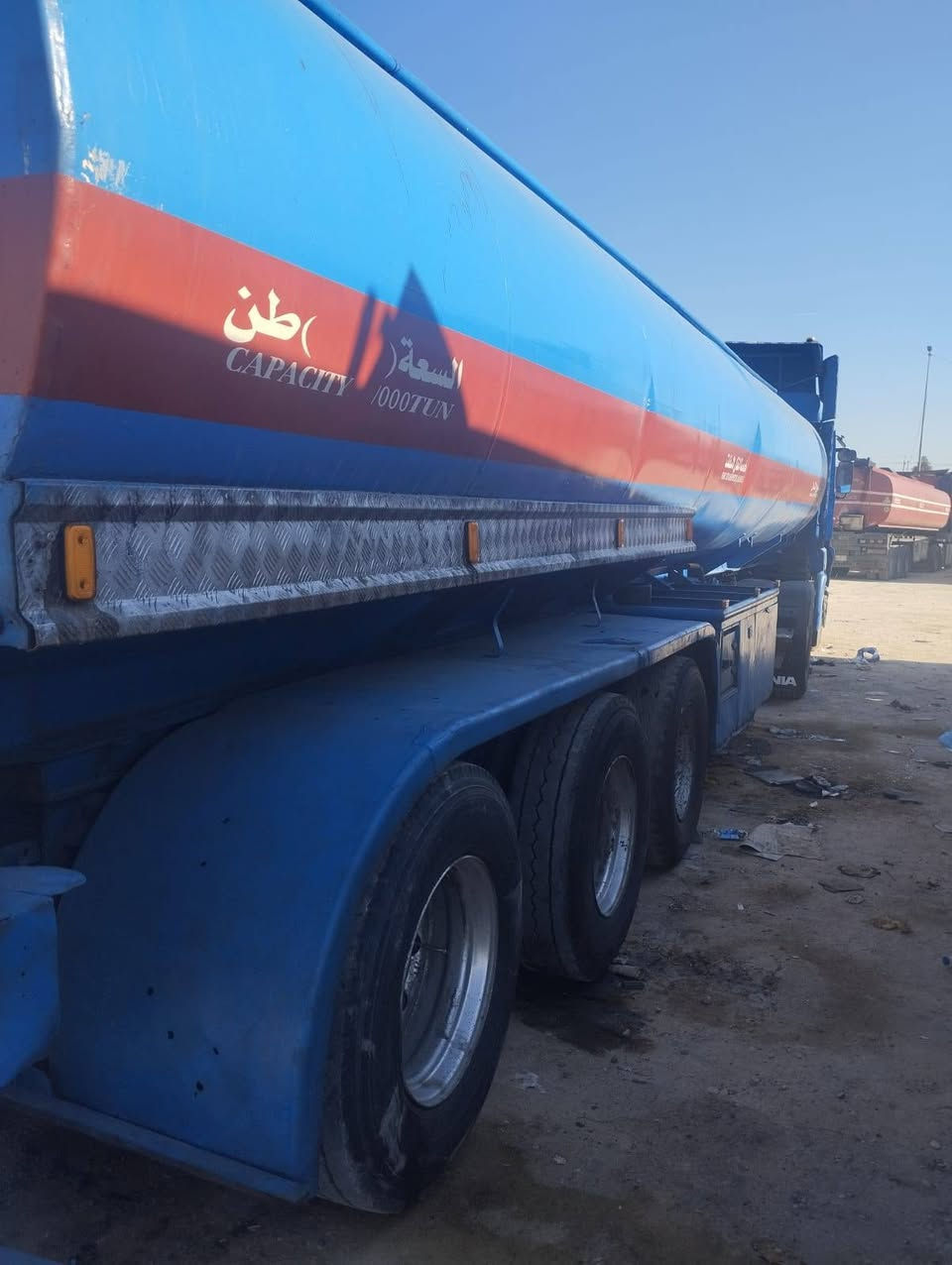 السلام عليكم سياره سكانيا للبيع ٩٥ مشروع وطني باسمي   تانكي مصلاوي بويلر حموله ٣٦ طن   السعر. وباقي التفاصيل خاص ***********... موجود واتساب
