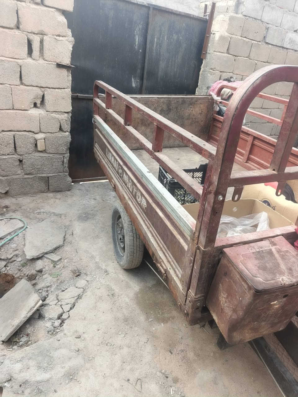 ستوته • ٢٠١٢ • للبيع