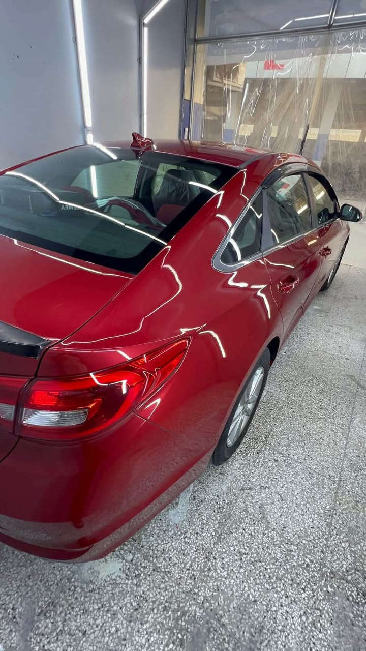 سوناتا 17 امريكي معلايه كازكيت  بدون دوانز
هزه جديده تخم تاير كوري نضيفه ومال جناي صور حادثه بلمنشور  بدون ايرباك 
السعر 110 مكاني ديالى بعقوبه الصناعه الثالثه ***********
