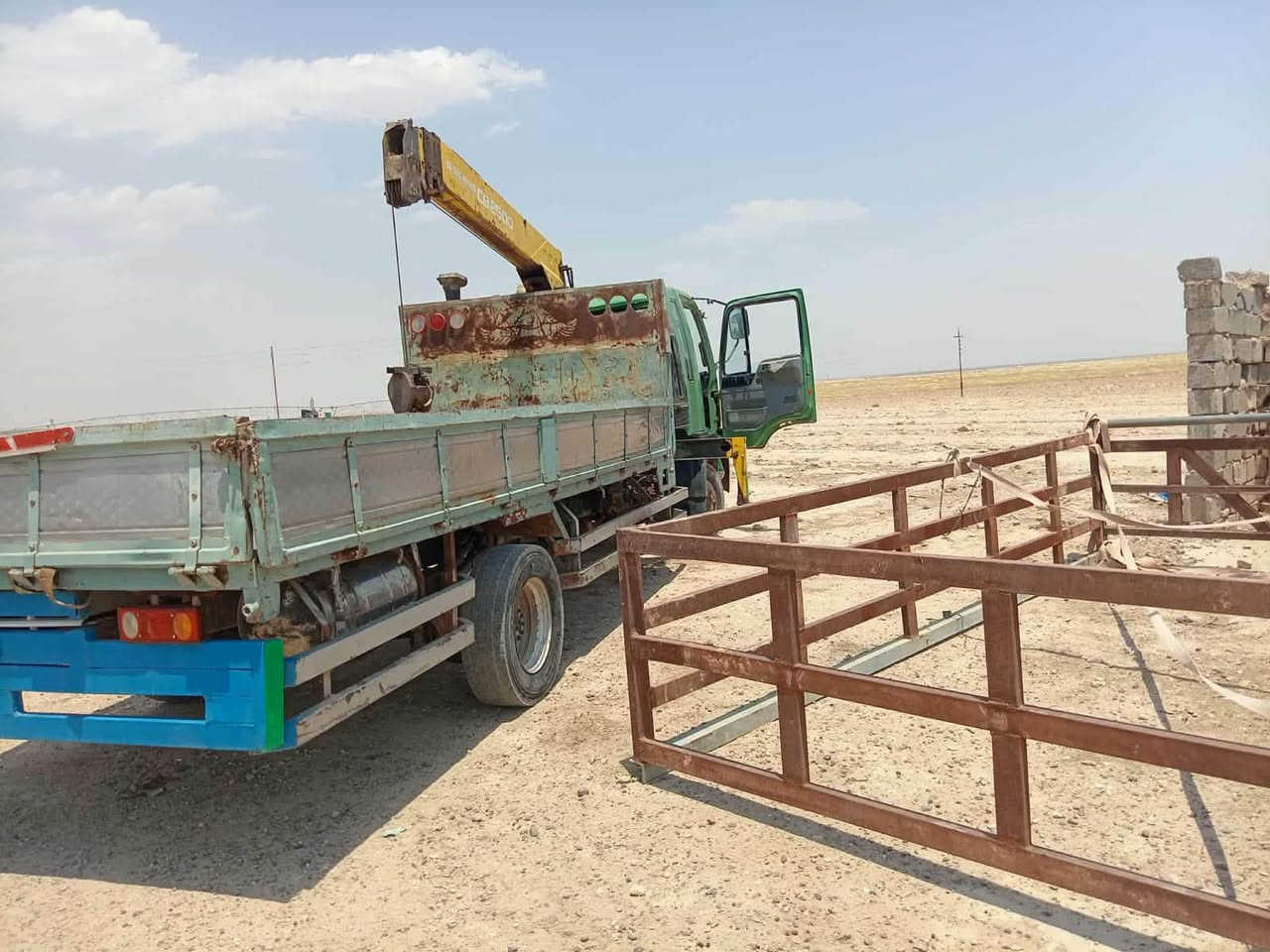 واسط. كوت
السلام كرين للبيع موديل 90

ابيع كوم حديد كله شغال 
***********
السعر ٦٠ قفل
