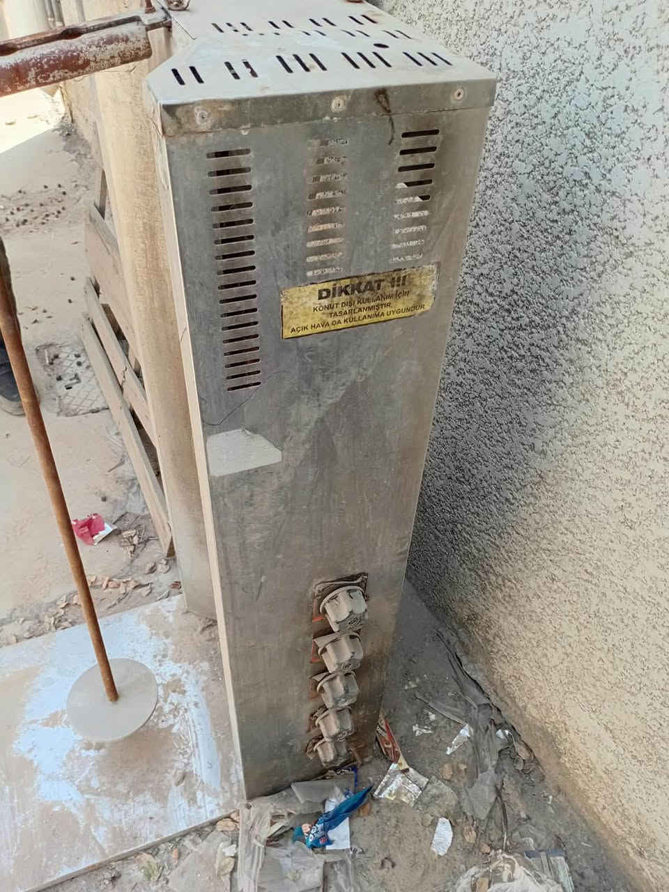 للبيع غرض مطعم شوايه هنبركر شوايه مال كص ومشراحه مال فنكر كلهن نضيفات قيم وخذ مكاني بغداد شارع فلسطين قر التربيه رقمي *********** متواجد وتساب تحياتي للجميع ♥️
