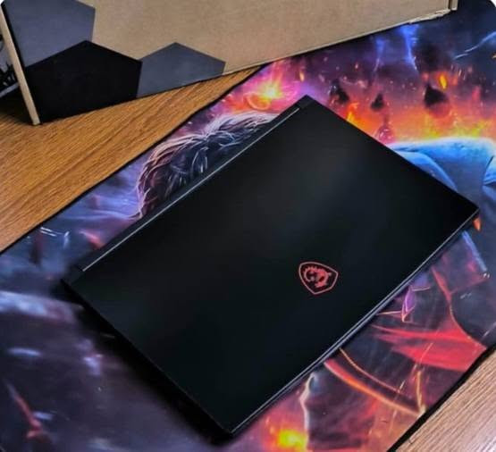السلام عليكم
لابتوب msi GF63 نضافه 100/100 
مع الكارتونه والشاحنه
معالج I5-10500 
كرت شاشه 1650 MAX Q 4GB 
RAM 8 GB 
SSD 256 
شاشه 15.6 144 HZ  IPS 
الجهاز بحالة نضيفه جدا
سعره 575 الف فقط 
عنواني بغداد البلديات 
***********
