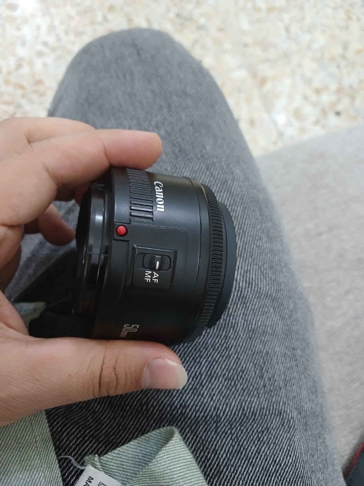 كامره كانون 6dمارك2. شتر 4ك نظيفه جدا 
مع عدسة 50 وفلتر 
كامل الملحقات 

السعر مليون و100 الف

