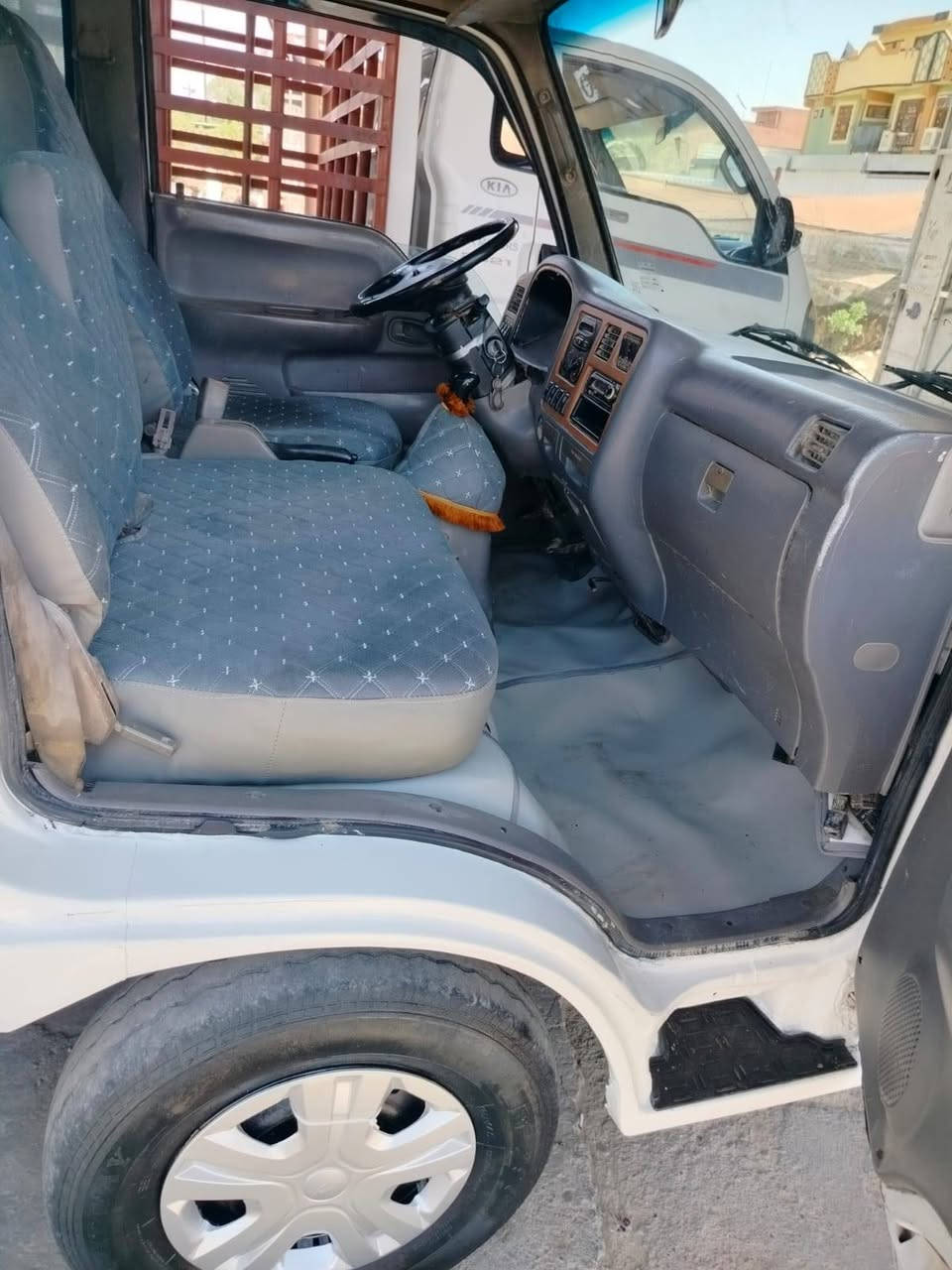 ام عيون
موديل 2000 .

الرقم ديالى الإنكليزي 

العنوان 📍 ديالى جديده الشط 

التواصل ☎️ ‏‪***********‬‏

***********
