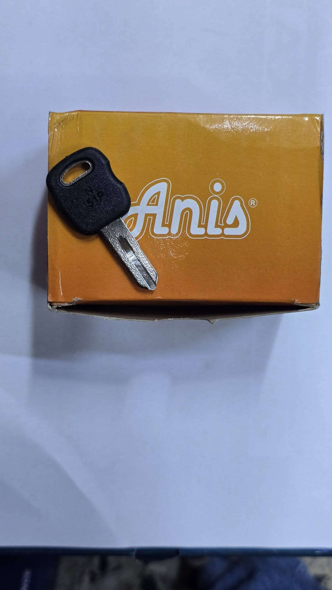 مجموعه من مفاتيح السيارات الخام السوري انيس
🔑 حارث البغدادي للمفاتيح والريمونتات  ومكائن قص المفاتيح
✅ البيع بالجملة والمفرد
أسعار مناسبة وجودة مضمونة وخدمة توصيل سريعة.
للاستفسار❗️❗️وتساب
(***********)
العنوان ❗️❗️بغداد شارع الرشيد مقابل سوق الصفافير
