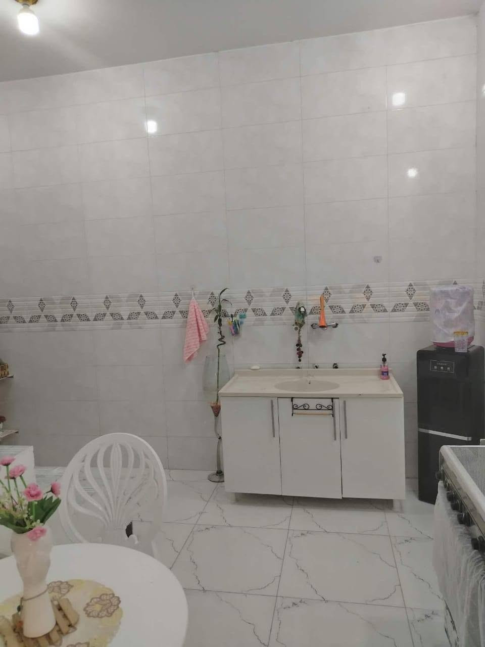 بيت للبيع طابو زراعي مسجل بالبلدية مساحة 100 متر كوت/حي الحكيم شارع ظافر زرزور قرب المدرسة تفاصيل البيت بناء طابوق يحتوي على غرفة وصالة ومطبخ واستقبال السعر ٣٧ للاستفسار الاتصال علي هذا الرقام التاليه ***********
***********
