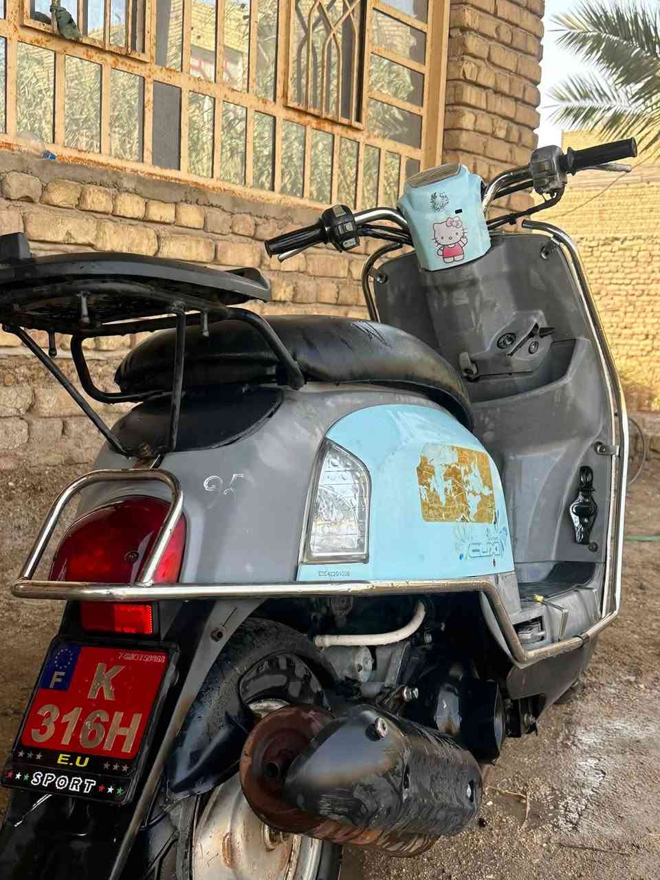 ماكس بوليسي • ٢٠١٠ • نضيفة