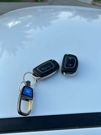 اكسنت 2015 طخة بالجاملغ الأيمن ماشية 54 ألف حقيقي تلفون 07722240747