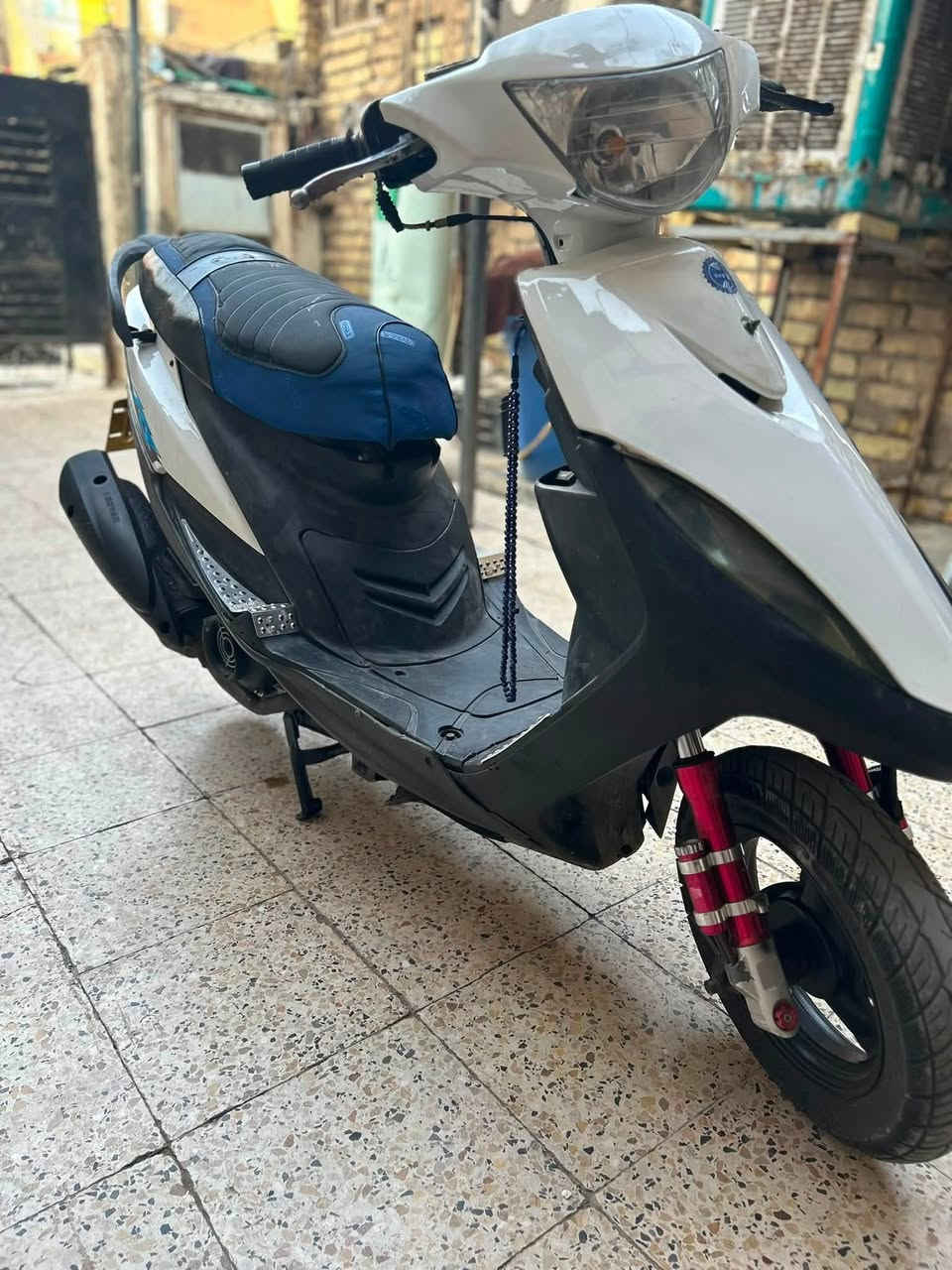السلام عليكم ماكس عدله دراجه شلعه ومعدل شك الكاع 

١. سلف ٥٥❄️
٢. صدر رياضي ❄️
٣. قبق بريك رياضي ❄️
٤. كشن رياضي ❄️
٥. قاعده رقم اصليه ❄️
نص نكره الصبح وبليل مكاني البياع شرطه 
***********

سعره ٥٢٥ وبيه مجال بسيط حك جيتك
