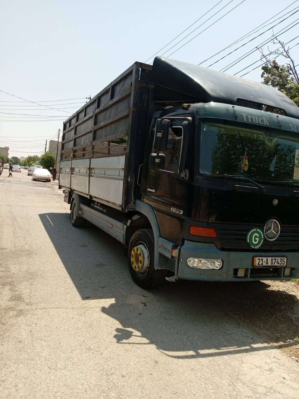 ئەتیکۆ 2003 گێڕومەکینەی بەشەرت 
بێ بۆیاخ 

سەنەوی تازە 

شەش بستۆن 
دووقات
 هەمووگیانی بەشرت

 ***********

***********
