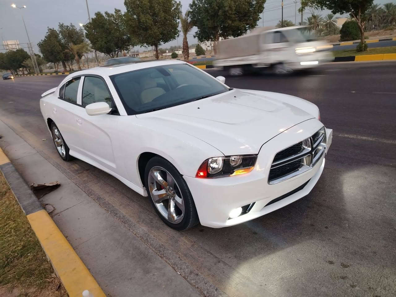 السلام عليكم جارجر موديل 2011 وارد امريكي رقم بغداد بسمي صبغ جاملغات خلفيه ونص جاملغ امامي بدون فتح بدون دواخل بدون ايرباك بجم كبس مكينه وكير وحداديه وكسل كله جديد تبريد ثلج داخل اعسلي اصل السعر مناسب مكان السياره بابل ***********
