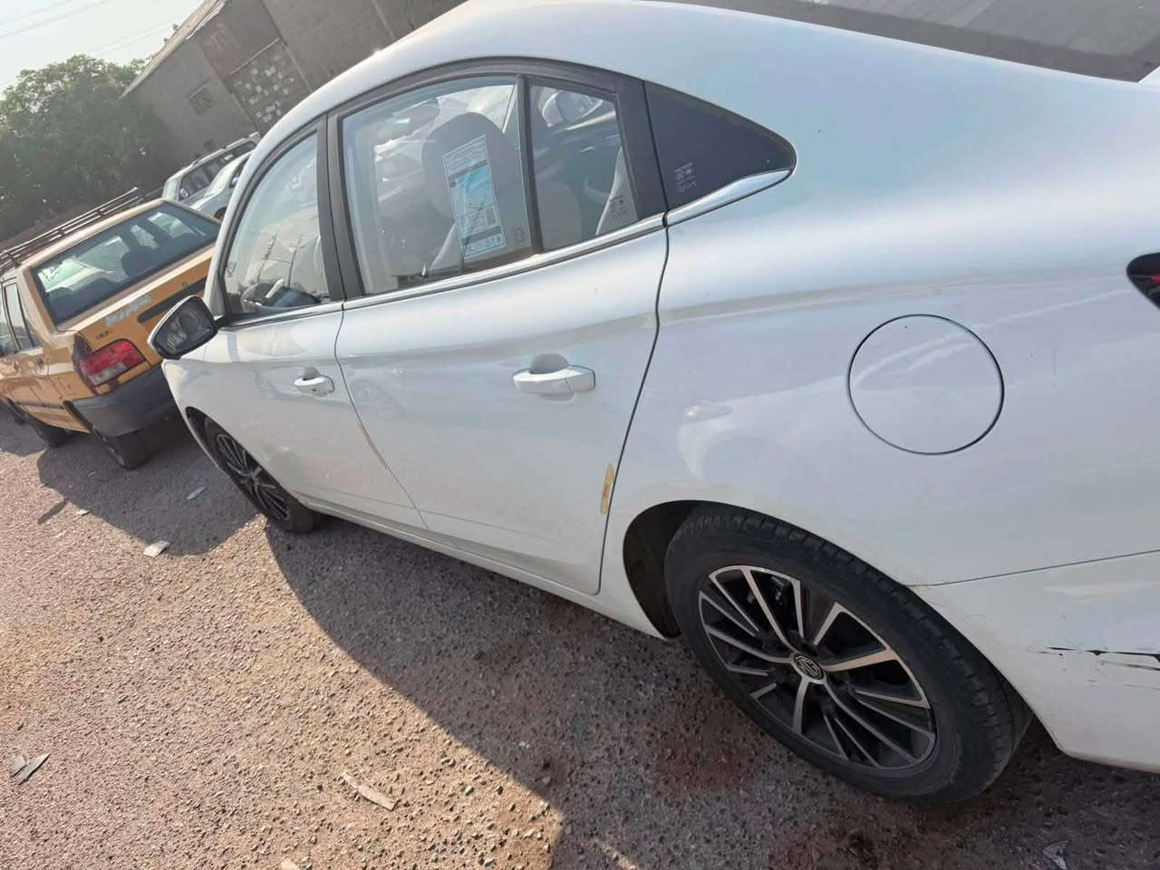 السلام وعليكم 
من رخصه الادمن 
MG 2025
للبيع مستعجل جدآ اخت الزيرو استلام شركة على ايدي ماشيه ١٥ الف كيلو فول مواصفات مكفولة كفاله عامة رقم بغداد ب اسمي تحويل ثاني يوم مكان السياره اليرموك 
السعر ١٣ مليون وبي مجال 
للأستفسار اكثر 
اخوكم علي الخزعلي *********** متوفر واتس اب غير متواجد على صفحة الفيسبوك
