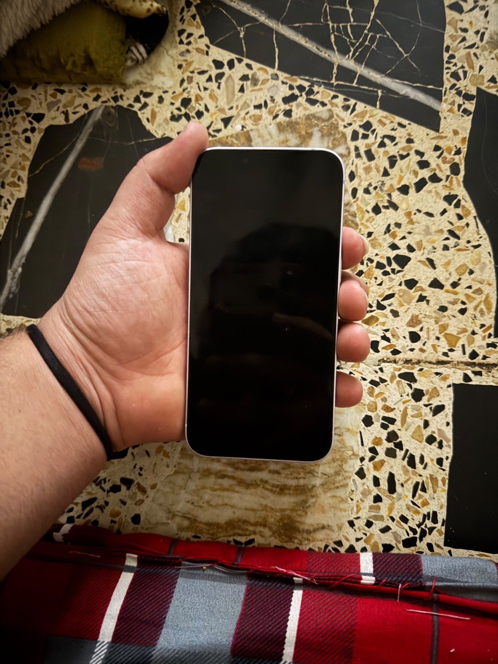آيفون ١٤ • ١٢٨ • بطارية ٨٠
