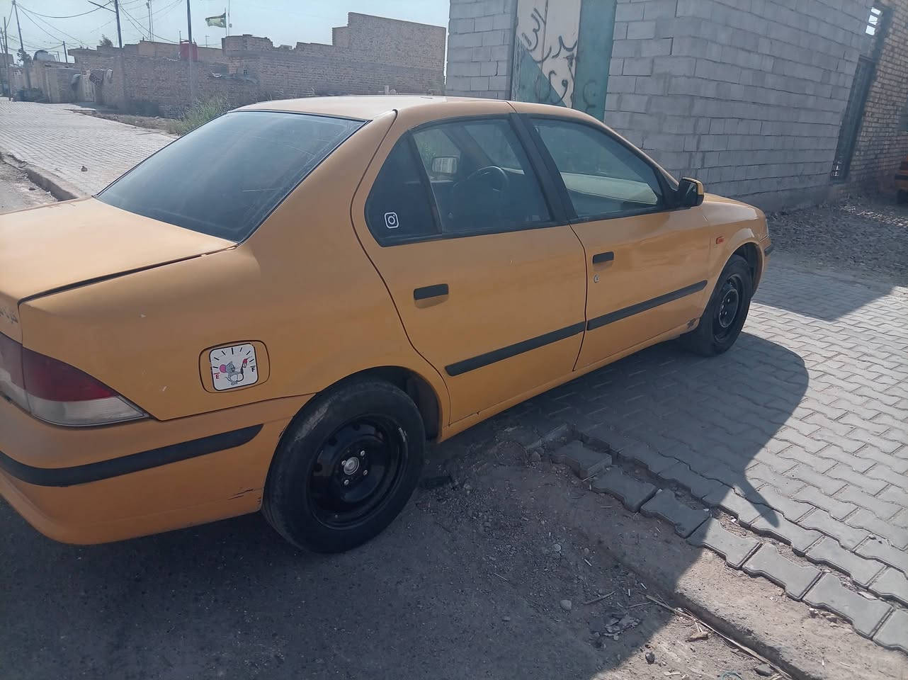 سلام عليكم سمند ٢٠١١ رقم بصره انكليزي تحويل ثاني يوم بيها جاملغ وبنيد مبدلات فقط مصفره هيئه وغرامات مكاني العماره مركز المدينه للاستفسار ***********
