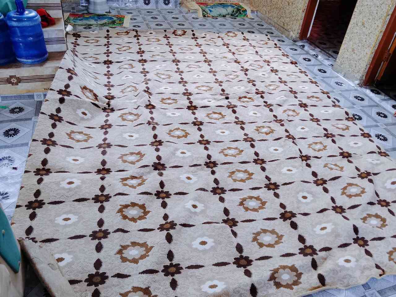 للبيع فقط بي حركه مال جدر ب45 وبيه مجال قليل راسني خاص او واتساب ***********
